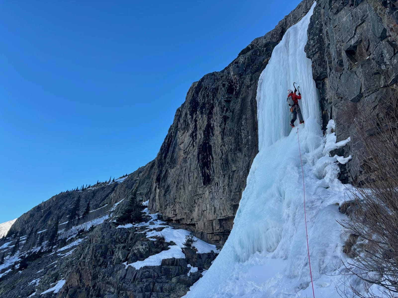 Guides on Ice: Inside The AMGA Ice Instructor Course